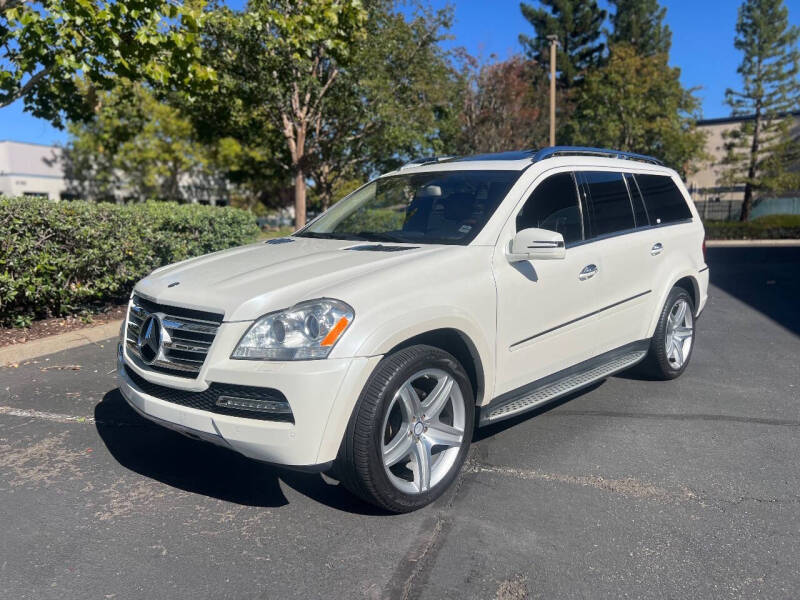 2011 Mercedes-Benz GL-Class GL 550 4MATIC