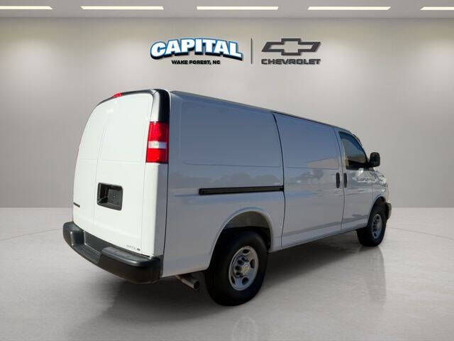 2025 Chevrolet Express 2500