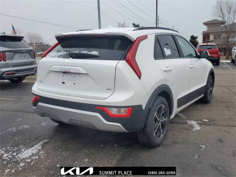 2025 Kia Niro EX