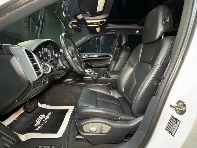 2014 Porsche Cayenne