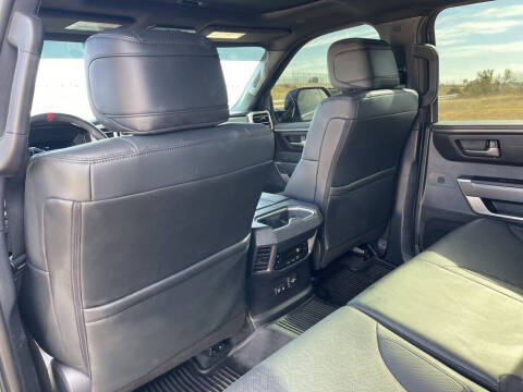 2025 Toyota Sequoia SR5