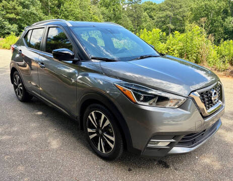 2020 Nissan Kicks SR