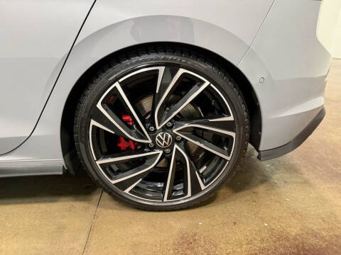 2022 Volkswagen Golf GTI Autobahn