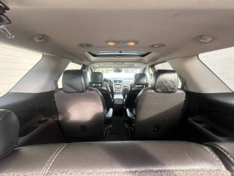 2013 GMC Acadia Denali