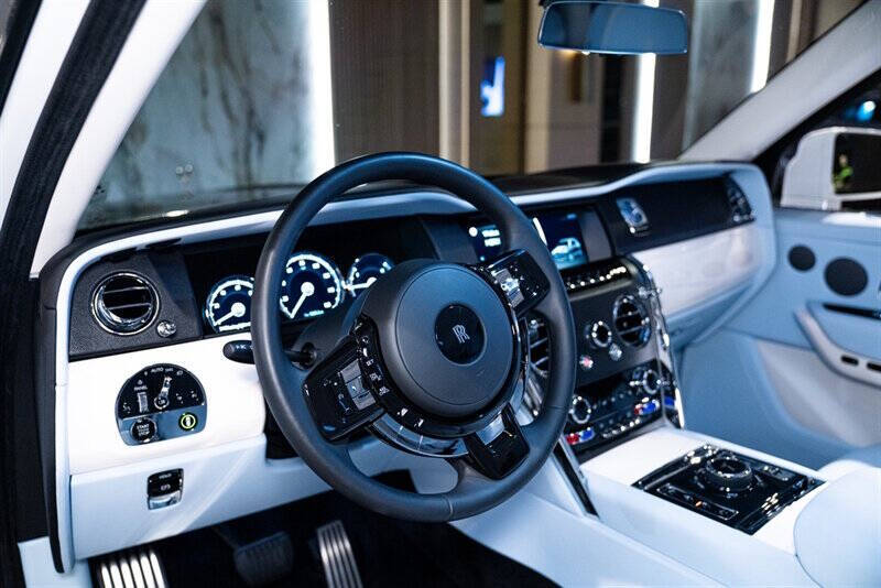 2023 Rolls-Royce Cullinan