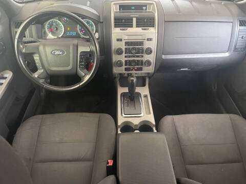 2010 Ford Escape XLT