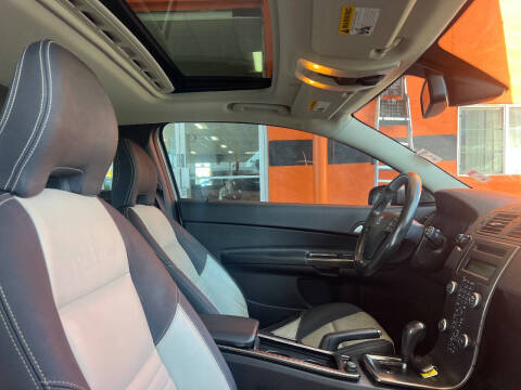 2012 Volvo C30 T5 R-Design Platinum