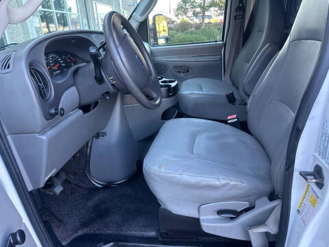 2007 Ford E-Series E-250