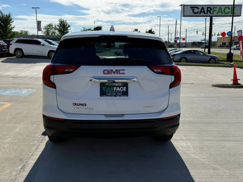 2021 GMC Terrain SLE