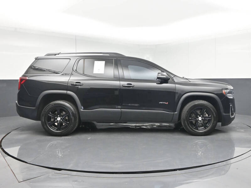 2021 GMC Acadia AT4