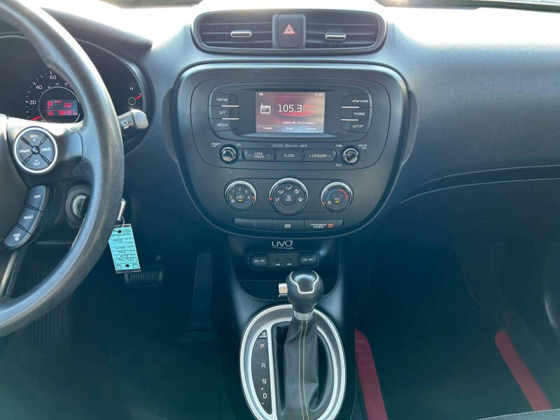 2015 Kia Soul +