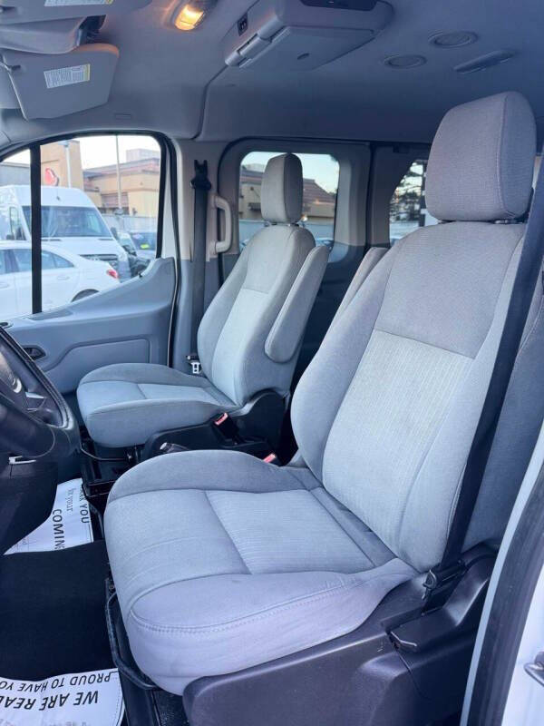 2015 Ford Transit 350 XLT