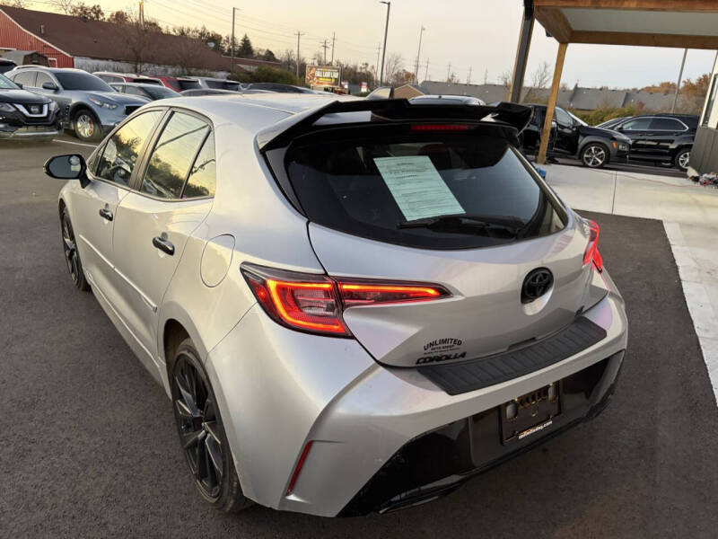2022 Toyota Corolla Hatchback SE Nightshade Edition