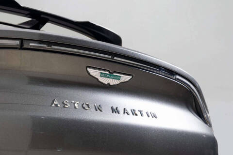 2026 Aston Martin DBX 707