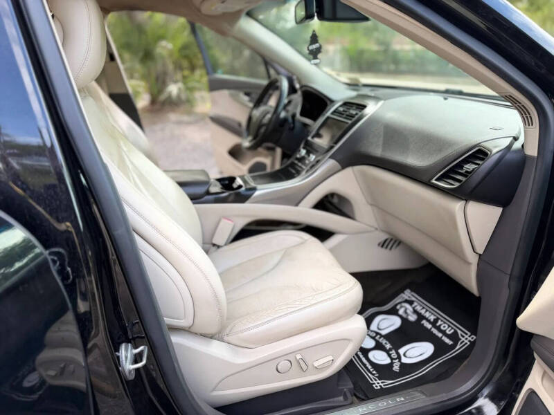 2016 Lincoln MKX Select