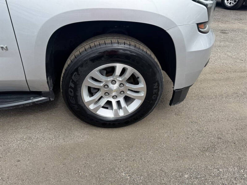 2019 Chevrolet Suburban LT