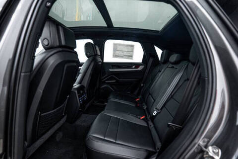 2025 Porsche Cayenne