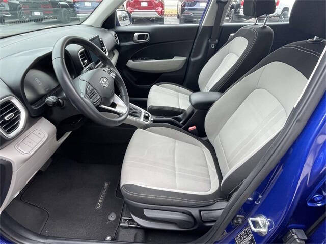 2024 Hyundai Venue SEL