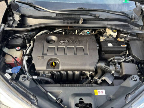 2018 Toyota C-HR XLE Premium