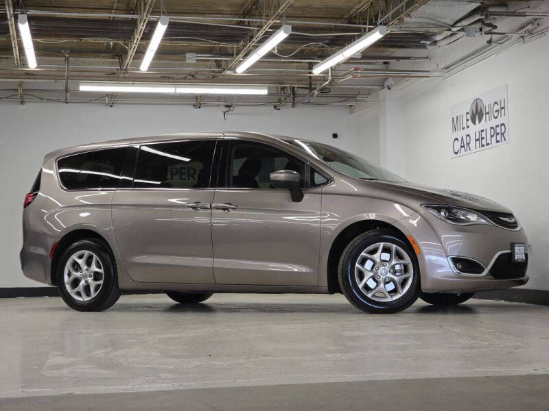 2017 Chrysler Pacifica Touring Plus