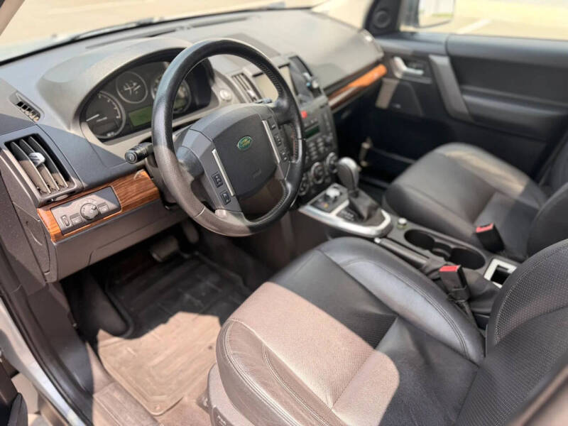 2009 Land Rover LR2 HSE