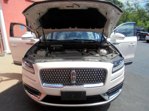 2019 Lincoln Nautilus Select