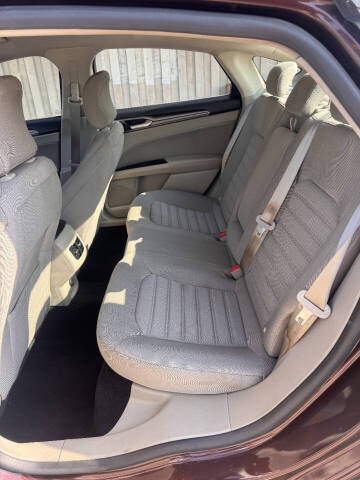 2019 Ford Fusion SE