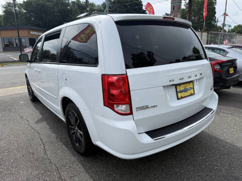 2017 Dodge Grand Caravan GT