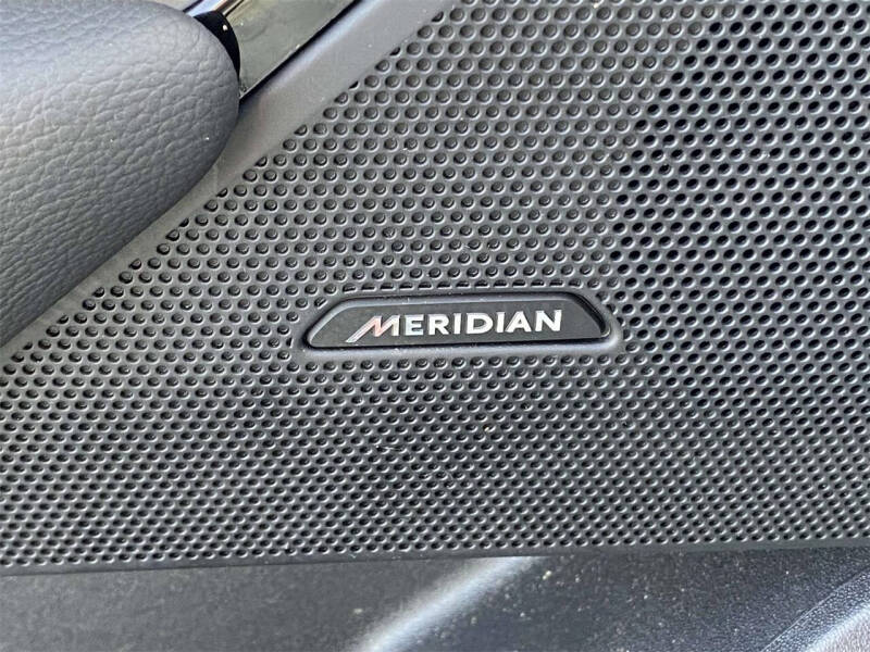 2021 Land Rover Range Rover Velar P250 R-Dynamic S