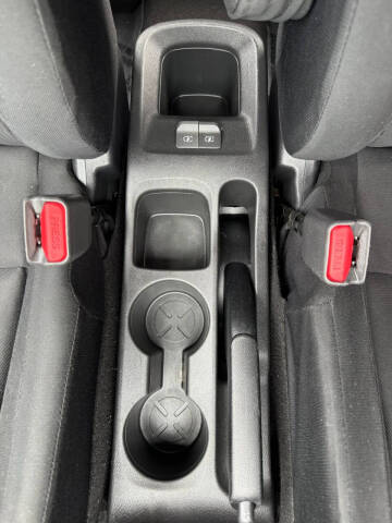 2023 Nissan Kicks S