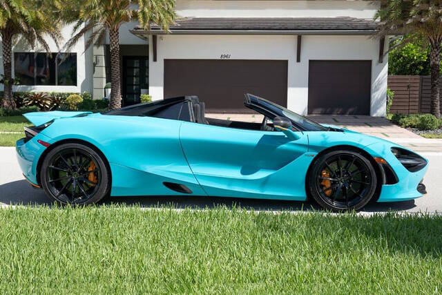 2022 McLaren 720S Spider