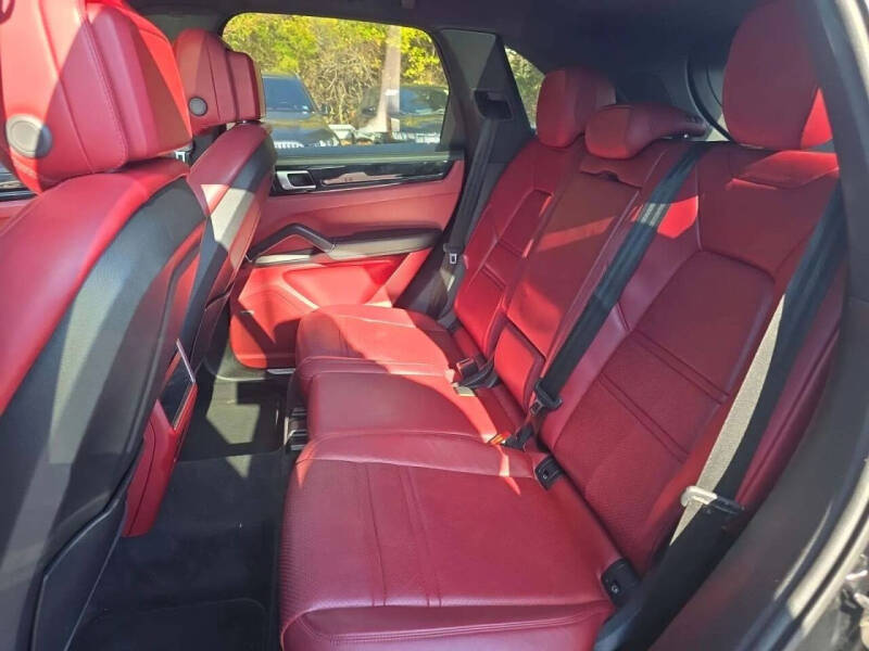 2020 Porsche Cayenne