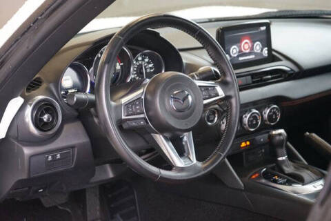 2022 Mazda MX-5 Miata RF Grand Touring