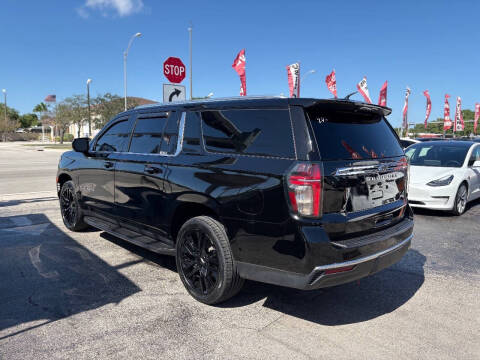 2021 Chevrolet Suburban LT