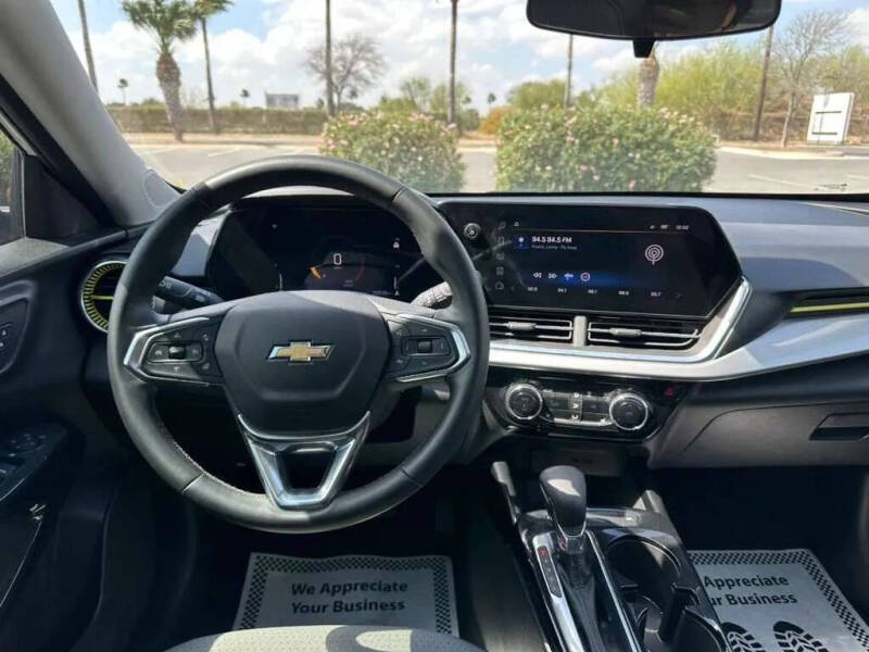 2024 Chevrolet Trax LT