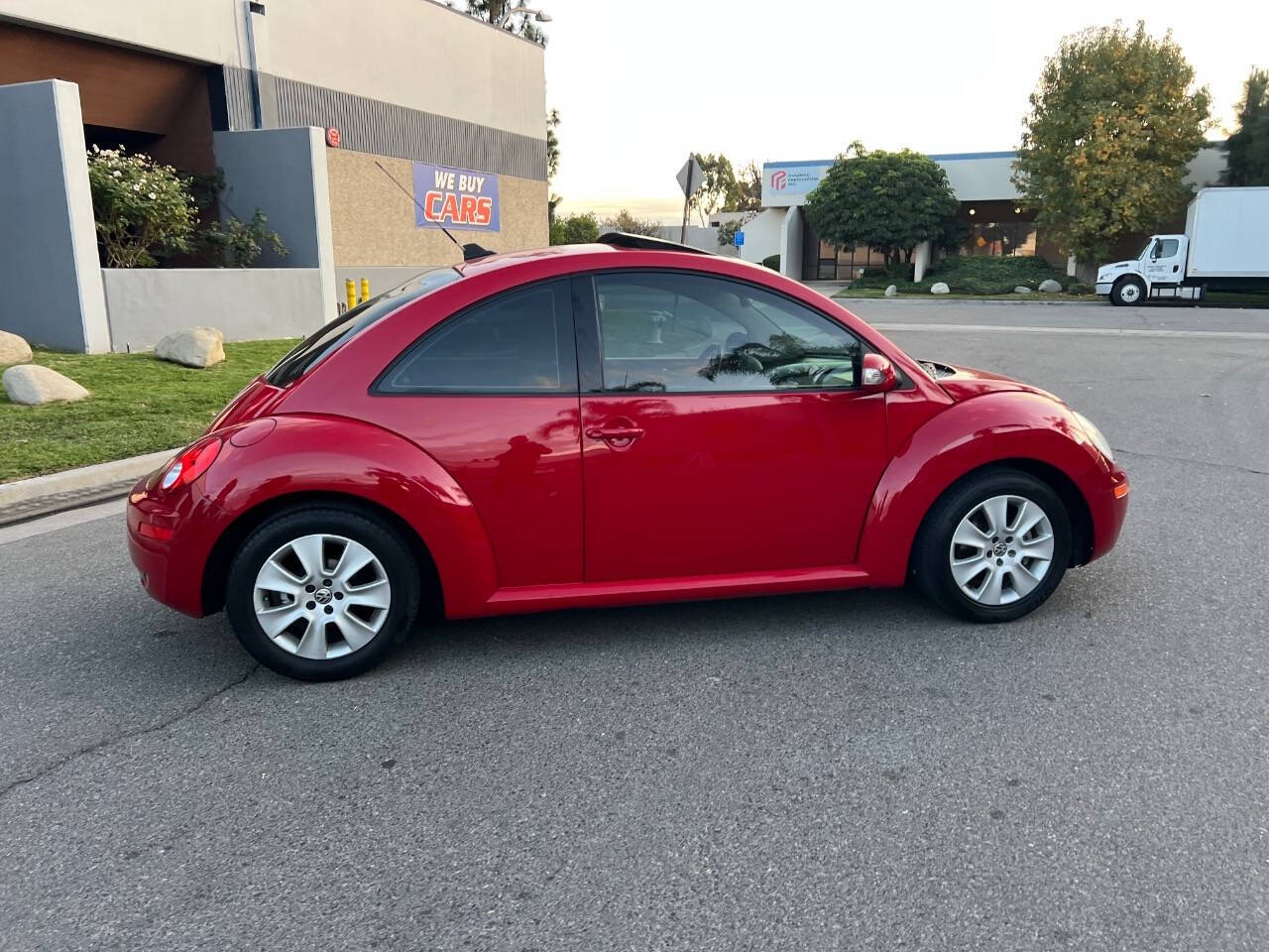 2010 Volkswagen New Beetle for sale at ZRV AUTO INC in Brea, CA