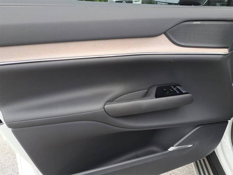 2025 Volvo EX90 Twin Performance Plus 6P