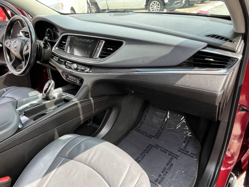 2019 Buick Enclave Essence