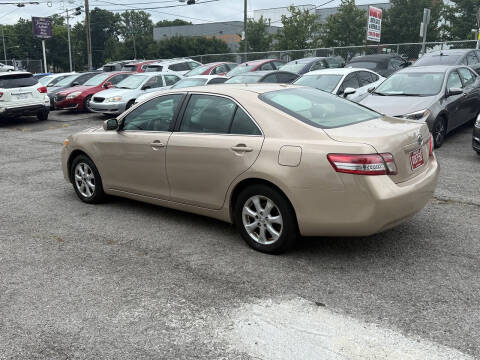 2011 Toyota Camry LE