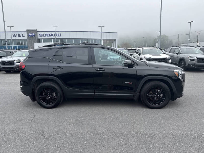 2022 GMC Terrain AT4