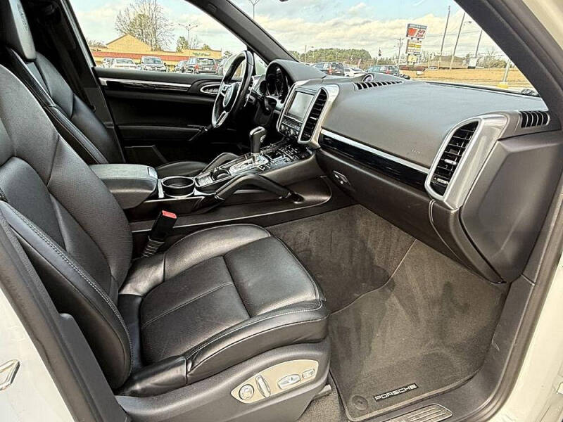 2016 Porsche Cayenne