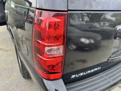 2014 Chevrolet Suburban LT