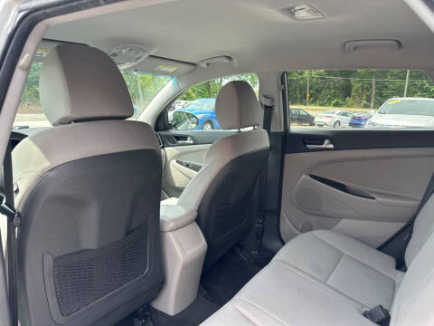 2021 Hyundai Tucson SE