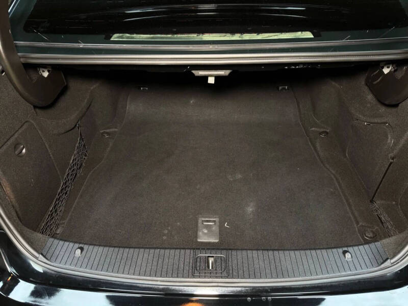 2010 Mercedes-Benz E-Class