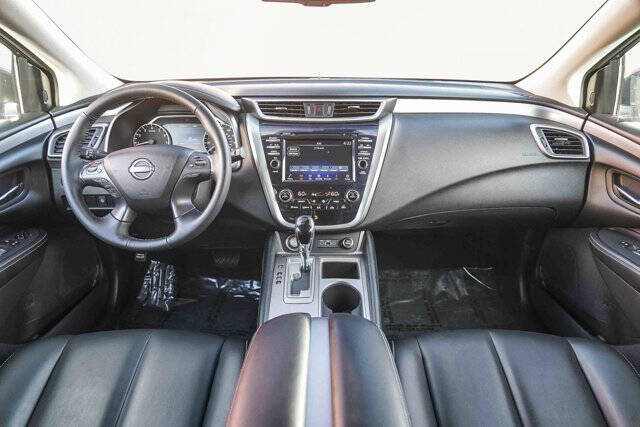 2024 Nissan Murano SV