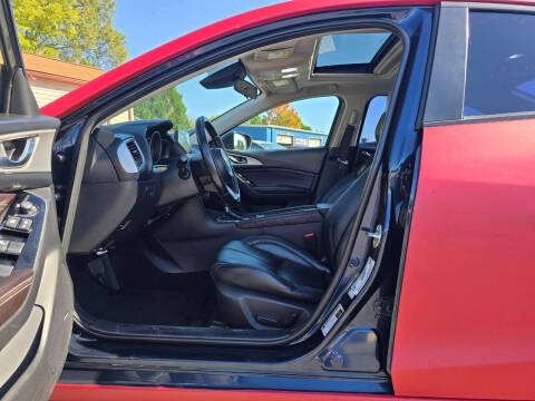 2017 Mazda MAZDA3 Touring