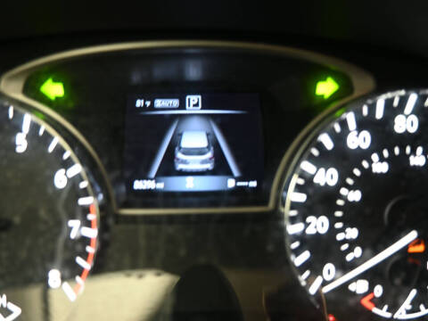 2020 Nissan Pathfinder SV