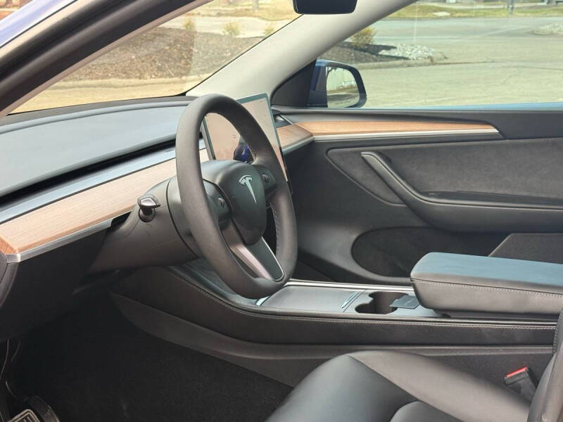 2024 Tesla Model Y Long Range