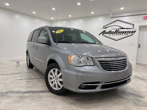 2015 Chrysler Town and Country for sale at Auto House of Bloomington in Bloomington IL