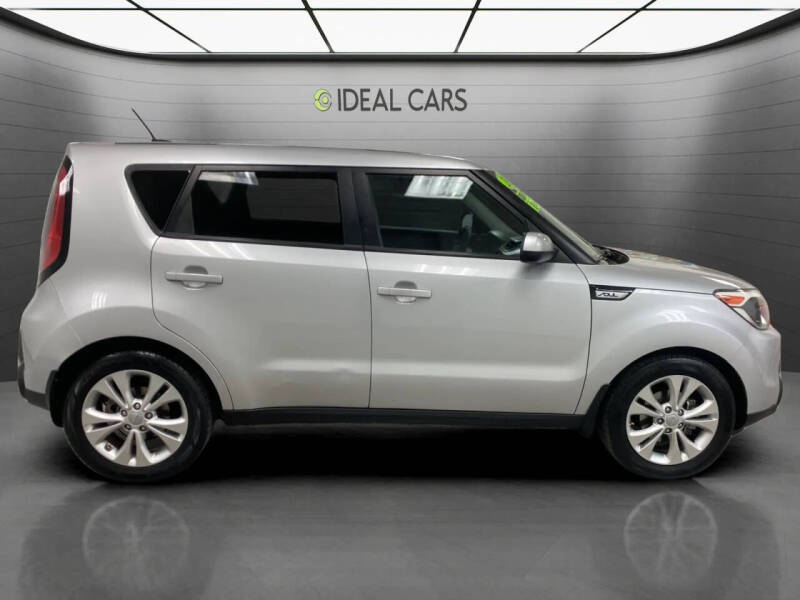 2015 Kia Soul +